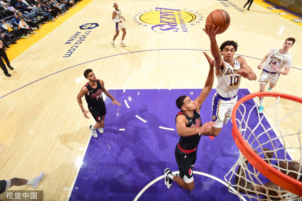 与她的时尚 与她的时尚