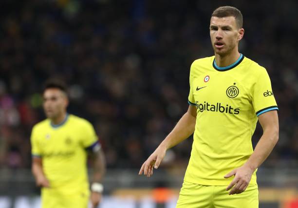 黄浩事件的 黄浩事件的