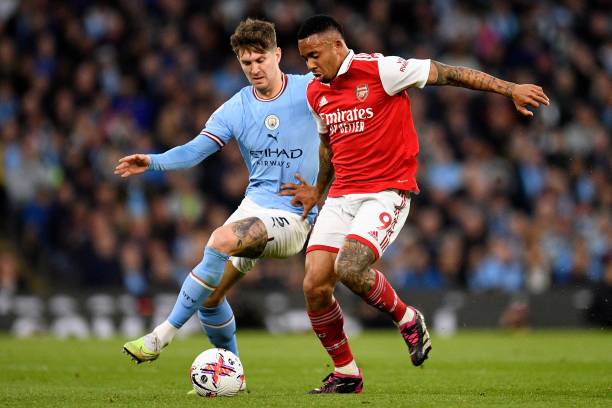 俱乐部采用 俱乐部采用